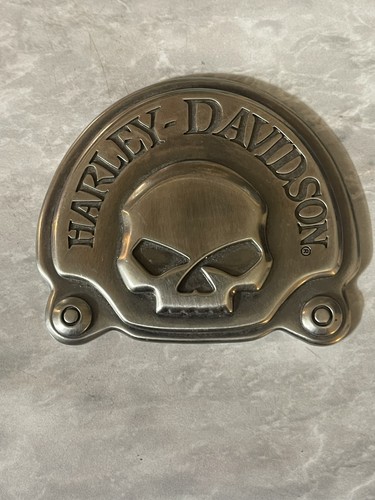 Harley oem willie - willie, skull